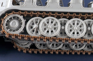 Trumpeter 09575 Schwerer Zugkraftwagen 18 t Sd.Kfz.9 Artillery Version 1/35 – image 10