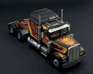 Italeri 90785 Freightliner Aerodyne 1/24 – immagine 3