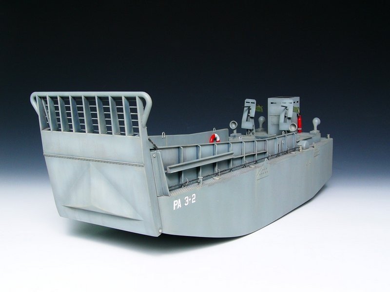 Trumpeter 00347 WWII US Navy LCM (3) Landing 1/35 – imagen 5
