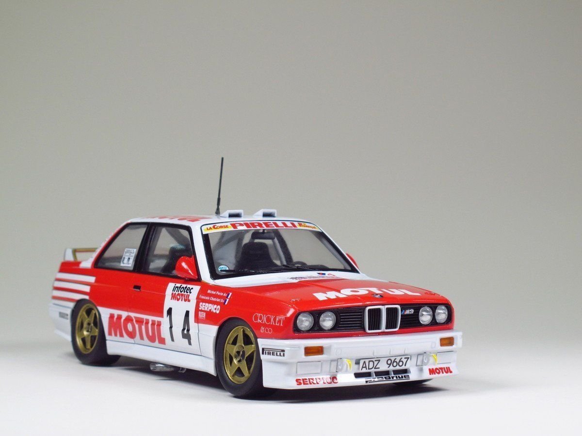 Aoshima 05061 BMW M3 E30 1989 Tour de Corse Rally Version 1/24 – immagine 2