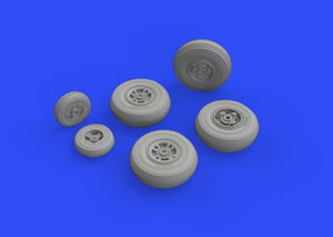 Eduard 672230 Shackleton MR.3 wheels 1/72 REVELL – immagine 2