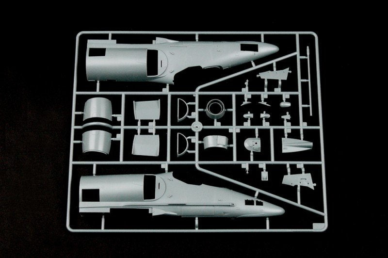 Trumpeter 02266 A-4E Sky Hawk 1/32 – image 5