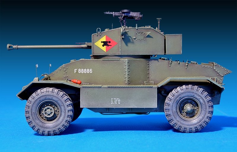 MiniArt 35159 AEC Mk.III ARMOURED CAR 1/35 – Bild 4