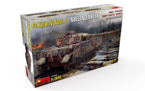 MiniArt 35339 Pz.Kpfw.IV Ausf. J Nibelungenwerk. MID PROD. SEP-NOV 1944 INTERIOR KIT 1/35 – immagine 2