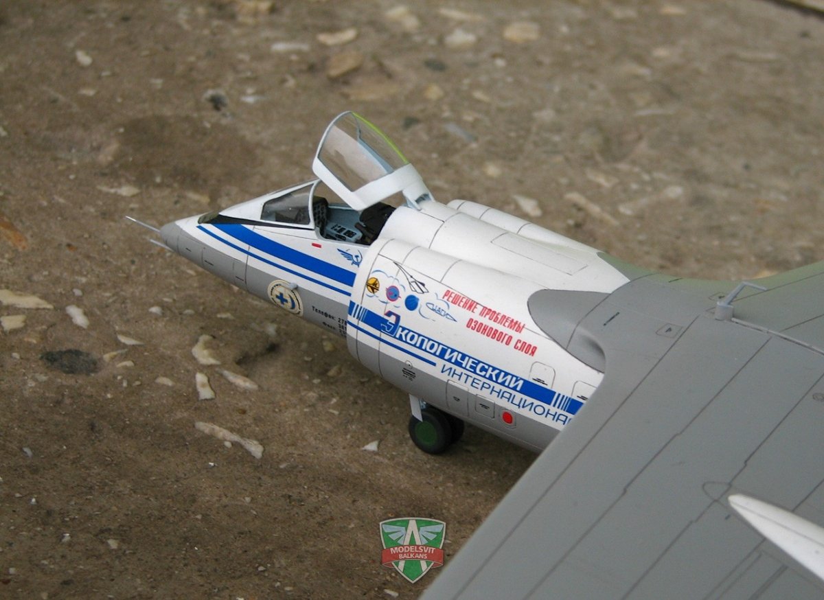 Modelsvit 72024 Myasishev M-17 &amp;quot;Stratosphera&amp;quot; 1/72 – imagen 9