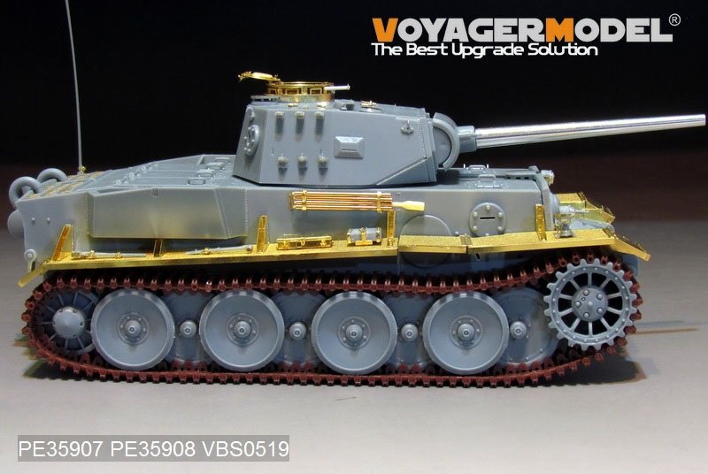 Voyager Model PE35907 WWII German Pz.Kpfw.VI Ausf.C/B (VK36.01) Fenders for REVOSYS 1/35 – imagen 4