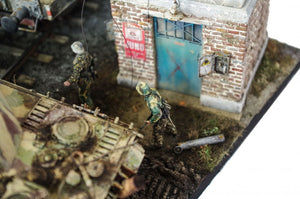 RT-Diorama 35027 Diorama-Base: Railroad Crossing 1/35 – immagine 12