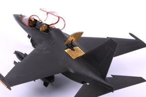 Eduard 73618 Yak-130 ZVEZDA 1/72 – Bild 4
