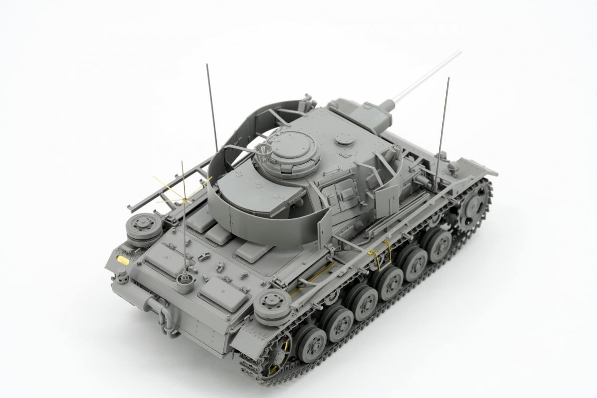 Border Model BT-048 Pz.Bef.Wg.III Ausf.K 2in1 w/Schürzen 1/35 – imagen 12