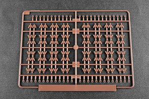 Trumpeter 09525 Russian T-80U MBT 1/35 – Bild 3