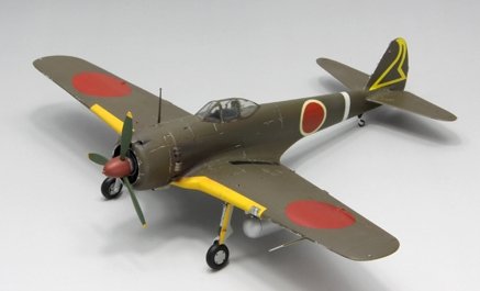 Fine Molds FB18 Chasseur type 1 de l&amp;#39;armée impériale japonaise Nakajima Ki-43-IIIa Hayabusa (Oscar) 1/48  – image 2