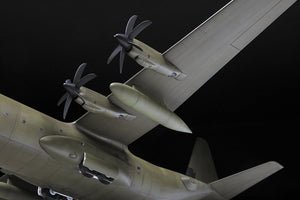 Zvezda 7324 Avion de transport militaire américain C-130J-30 1/72 – image 5