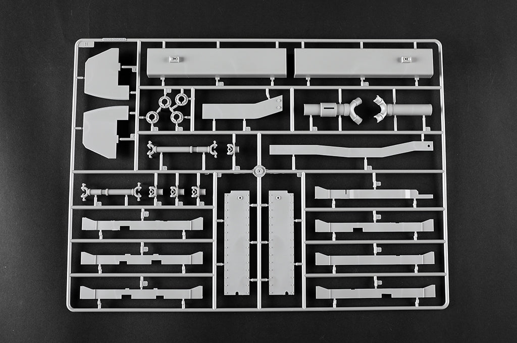 Trumpeter 00948 German Tiger II Heavy Tank - Porsche Turret Early Production 1/16 – immagine 34