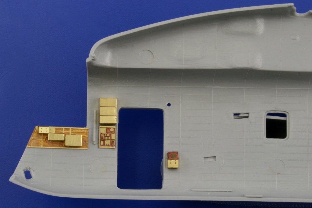 Intérieur du MH-53 Eduard 73276, échelle 1/72, ITALERI – image 7