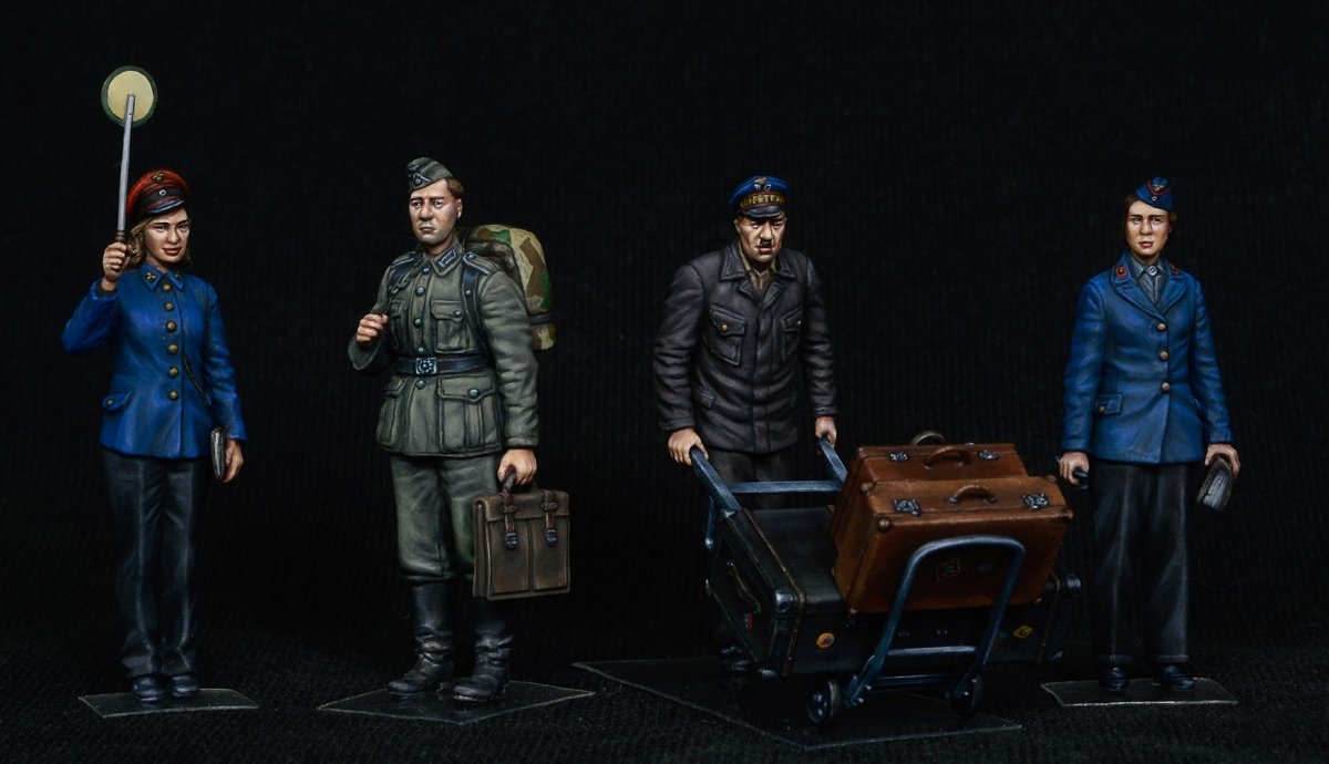 MiniArt 38010 German Train Station Staff 1930-40 1/35 – Bild 5