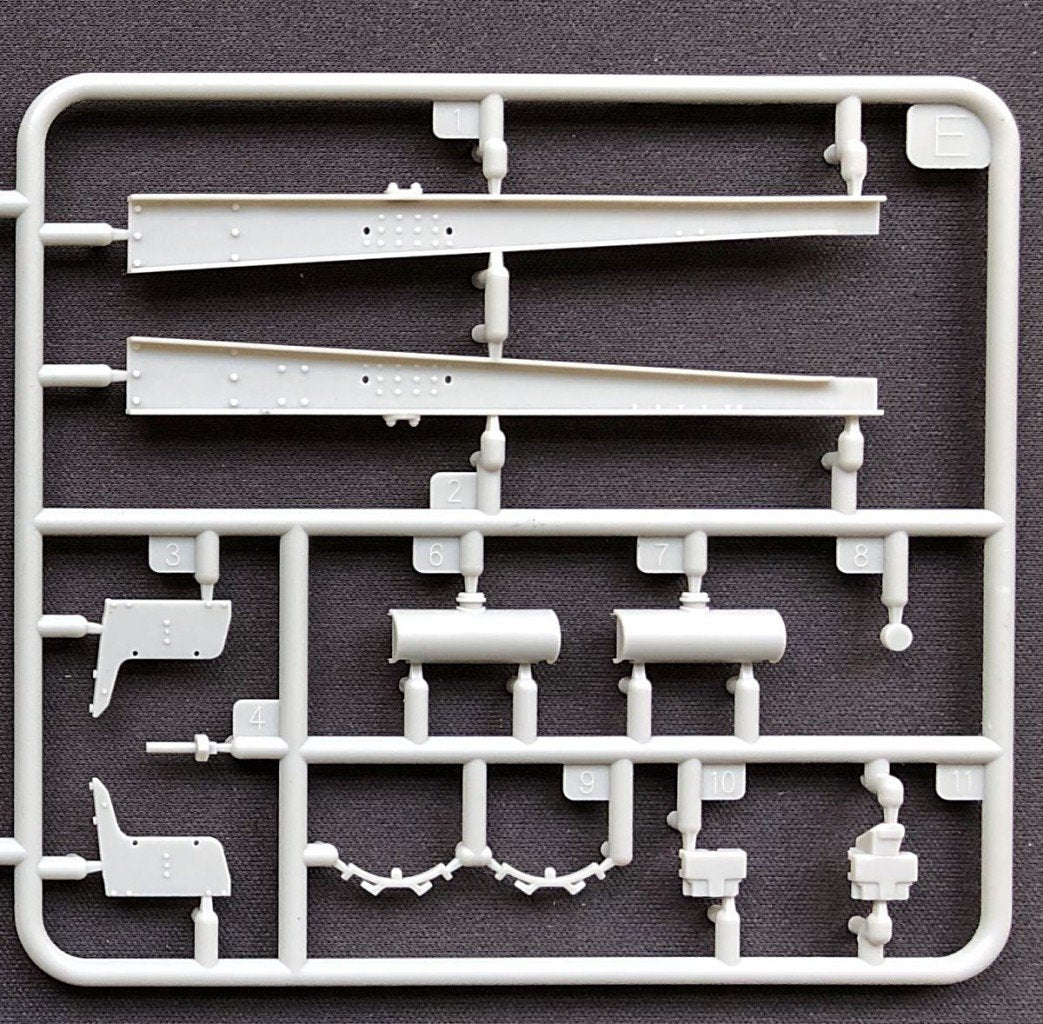 Thunder Model 35400 Russian ChTZ S60 Stalinetz 1/35 – Bild 11