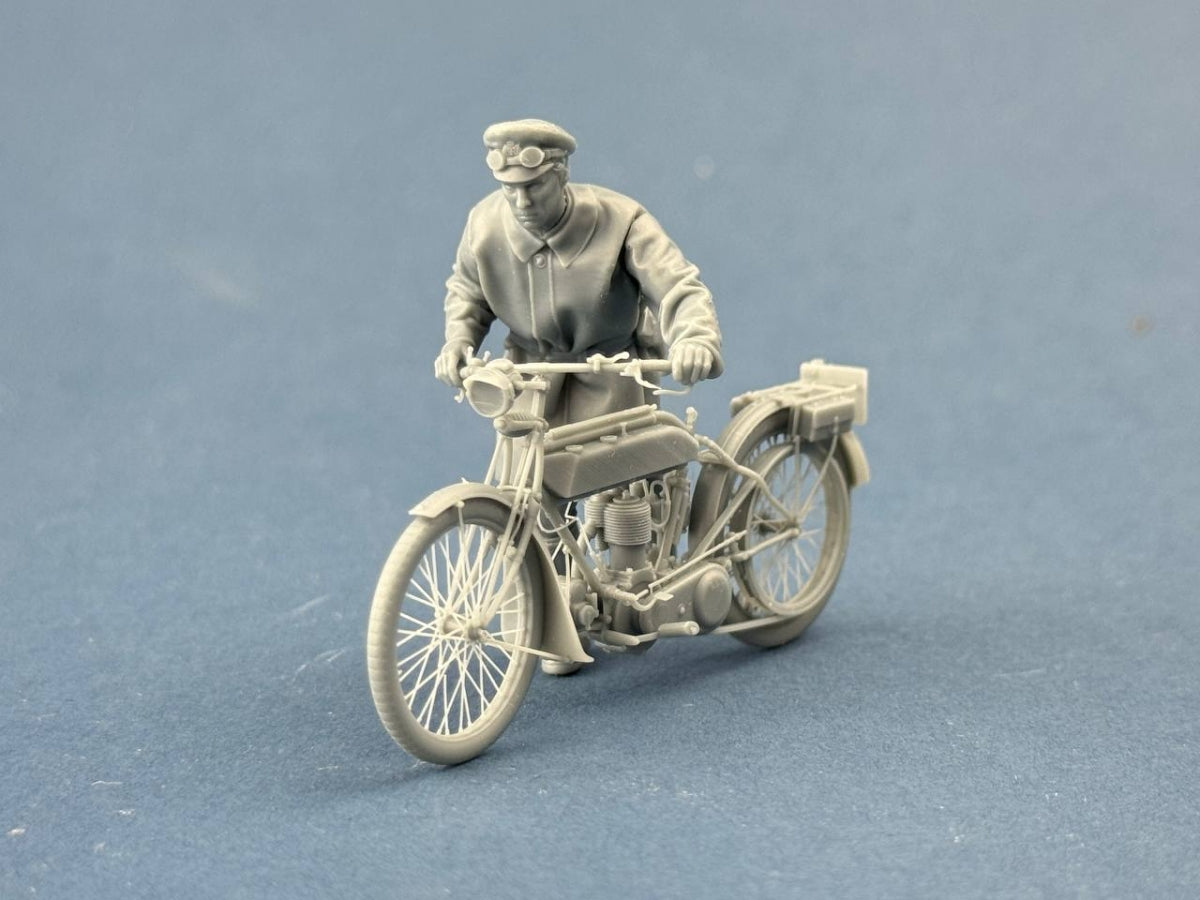 Copper State Models F32-065 British Dispatch Rider pushing his motorcycle (Motorcycle not included) 1/32 – Bild 2