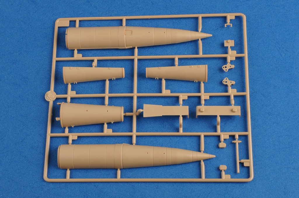 Hobby Boss 85505 Soviet SS-23 Spider Tactical Ballistic Missile 1/35 – imagen 7