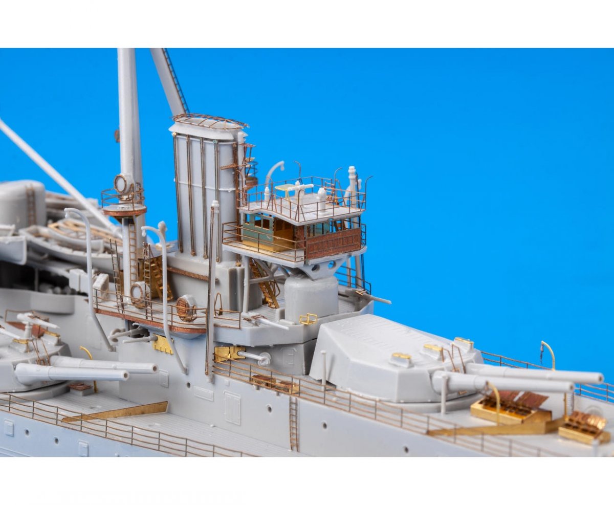Eduard 53258 HMS Dreadnought 1915 1/350 TRUMPETER – immagine 4