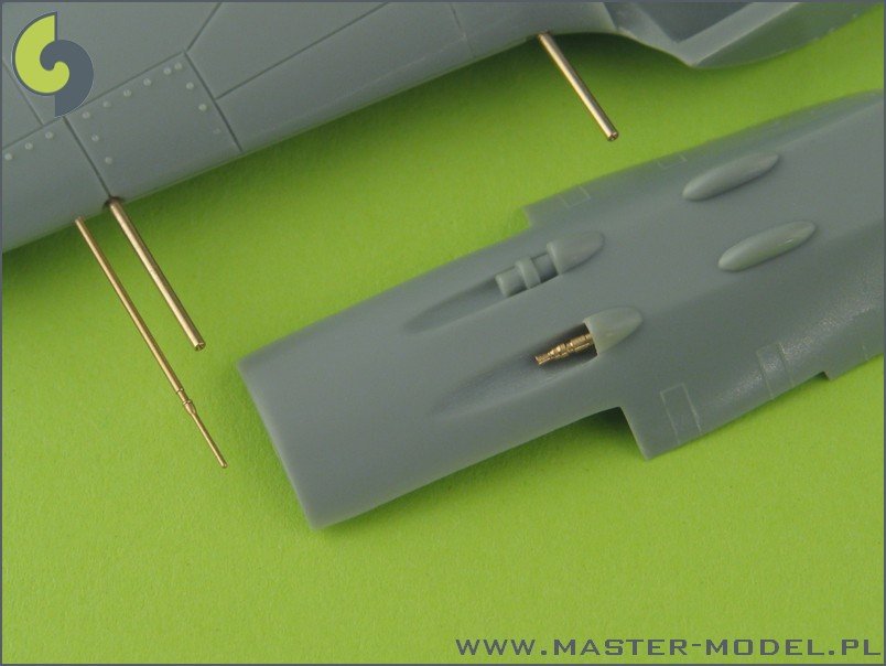 Ensemble d&amp;#39;armement Master AM-72-013 Fw 190 A6 (embouts de canon MG 17 et MG 151) et tube de Pitot – image 2