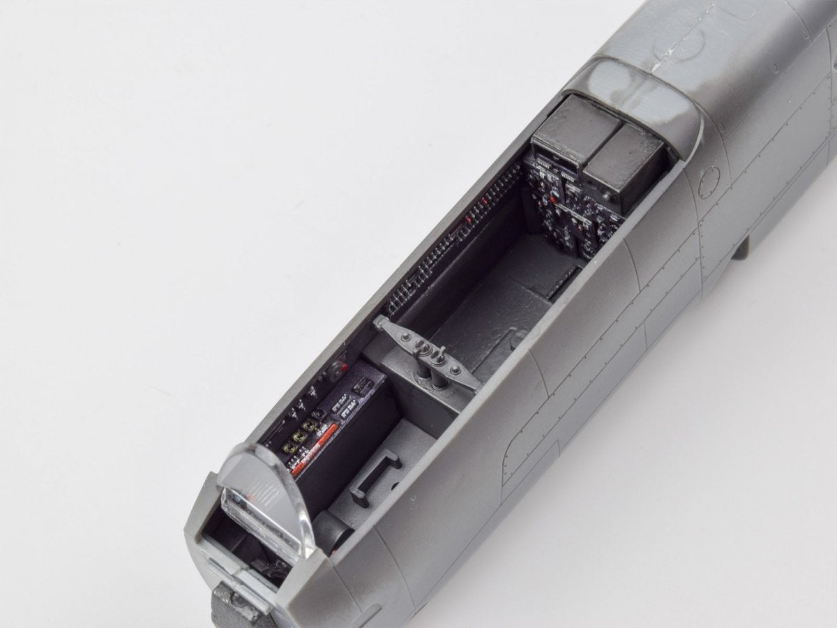 Red Fox Studio QS-48094 He 219A-7 UHU 1/48 – image 7