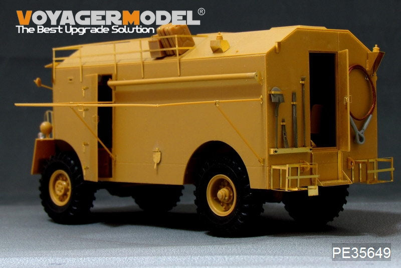 Voyager Model PE35649 WWII British AEC 4x4 Armored Command Vehicle&amp;quot;Dorchester&amp;quot; For AFV 35227 1/35 – immagine 6