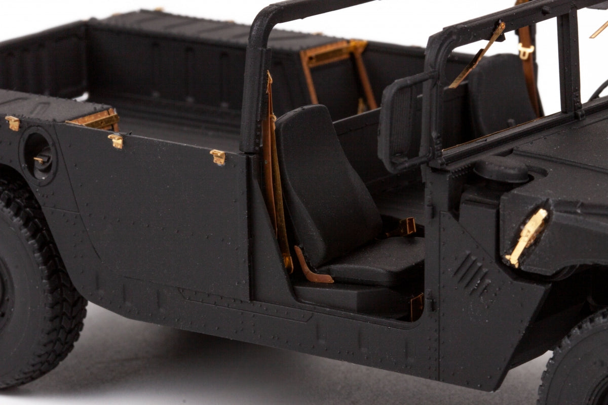 Eduard 36522 Humvee M1097A2 ICM 1/35 – Bild 6