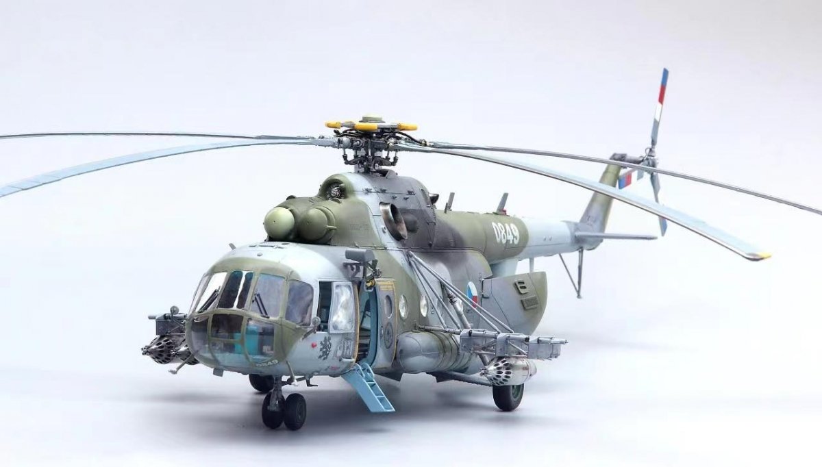 AMK 88010 Mi-17 Hip Early 1/48 – imagen 21