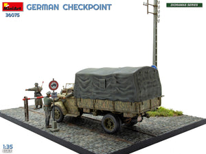 MiniArt 36075 German Checkpoint. 3t Cargo Truck 3,6-36S &amp;amp; Kfz.1 Type 170VK w/ Feldgendarmerie. Big Set 1/35 – zdjęcie 5