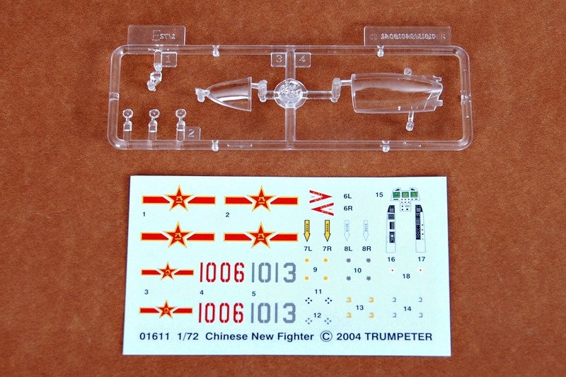 Trumpeter 01611 J-10 Fighter Aircraft 1/72 – Bild 7