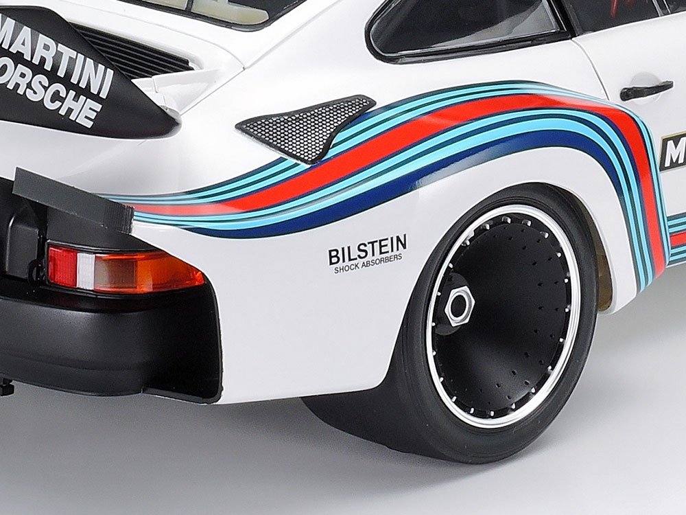 Tamiya 12057 Porsche 935 Martini 1/12 – image 9