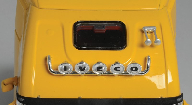Italeri 3898 IVECO STRALIS YELLOW DEVIL 1/24 – immagine 8