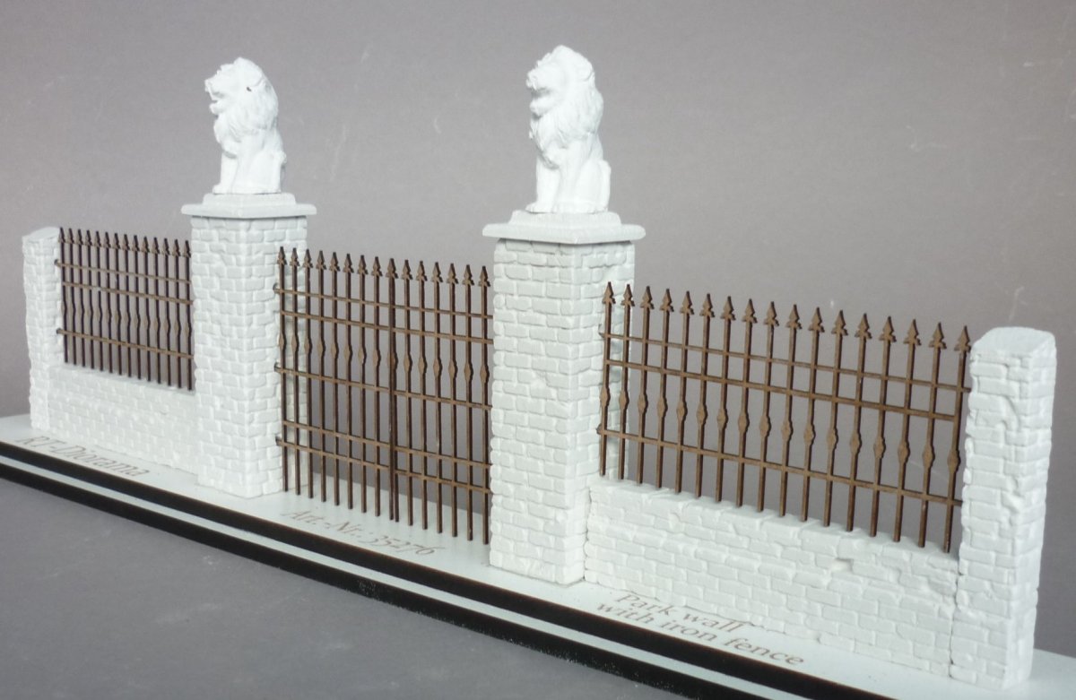 RT-Diorama 35276 Park wall with Fence 1/35 – immagine 5
