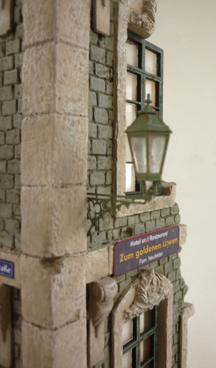 RT-Diorama 35253 Diorama-Base: Cityhouse Corner 1/35 – immagine 8