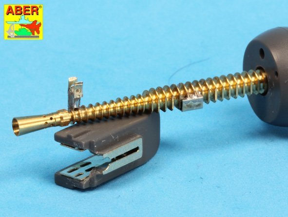 Aber 16L-06 Zestaw dwóch luf ZB 37 do czołgu Pz 38(t) / Set of two barrels ZB 37 for Panzer 38(t) 1/16 – immagine 4