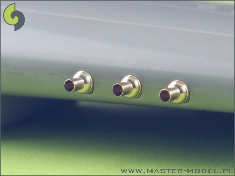 Master AM-48-025 P-40 EN - carénages avec tubes de souffle pour Browning .50cal (6 pièces) (1/48)  – image 6