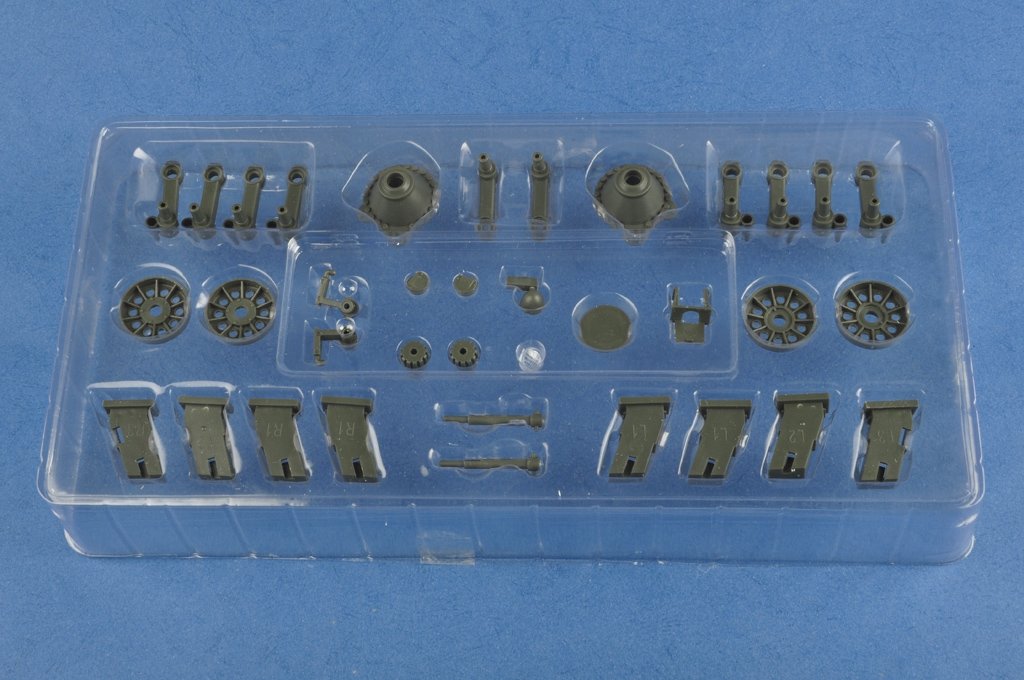 Hobby Boss 82602 Soviet T-34/85 1/16 – imagen 16