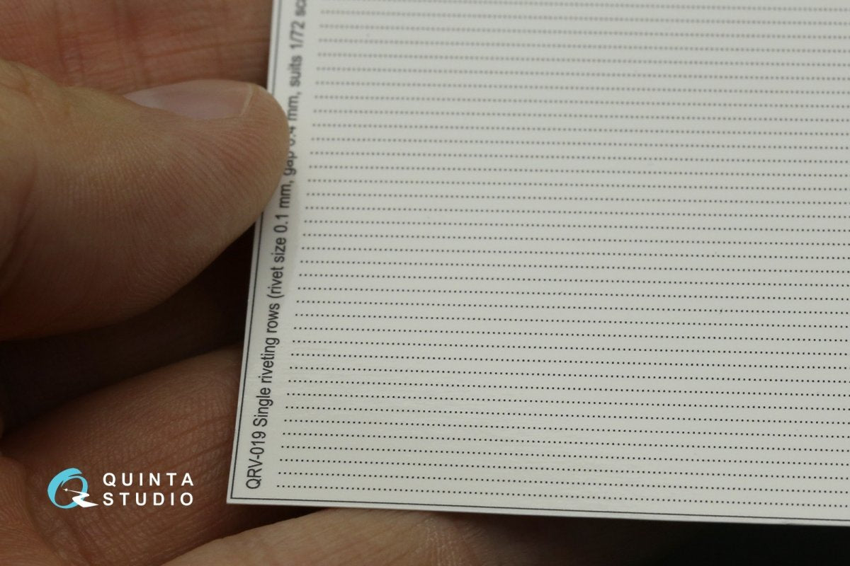 Quinta Studio QRV-019 Single riveting rows (rivet size 0.10 mm, gap 0.4 mm, suits 1/72 scale), Black color, total length 6.7 m/22 ft – immagine 6