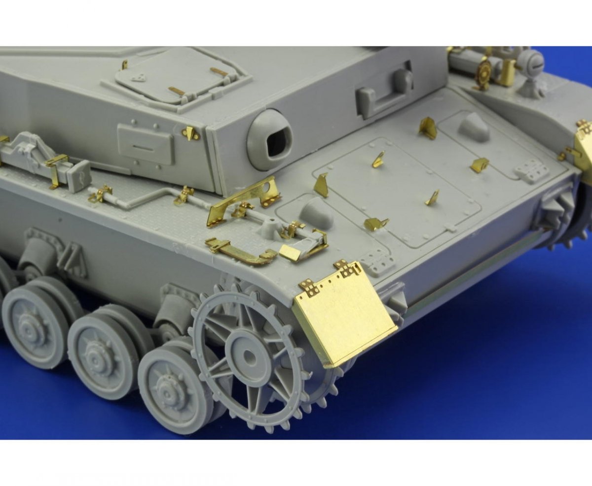 Eduard 36245 Pz. IV Ausf. H 1/35 Italeri – immagine 4