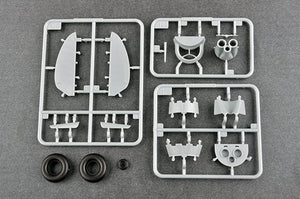 Trumpeter 02212 P-40N War Hawk 1/32 – image 8