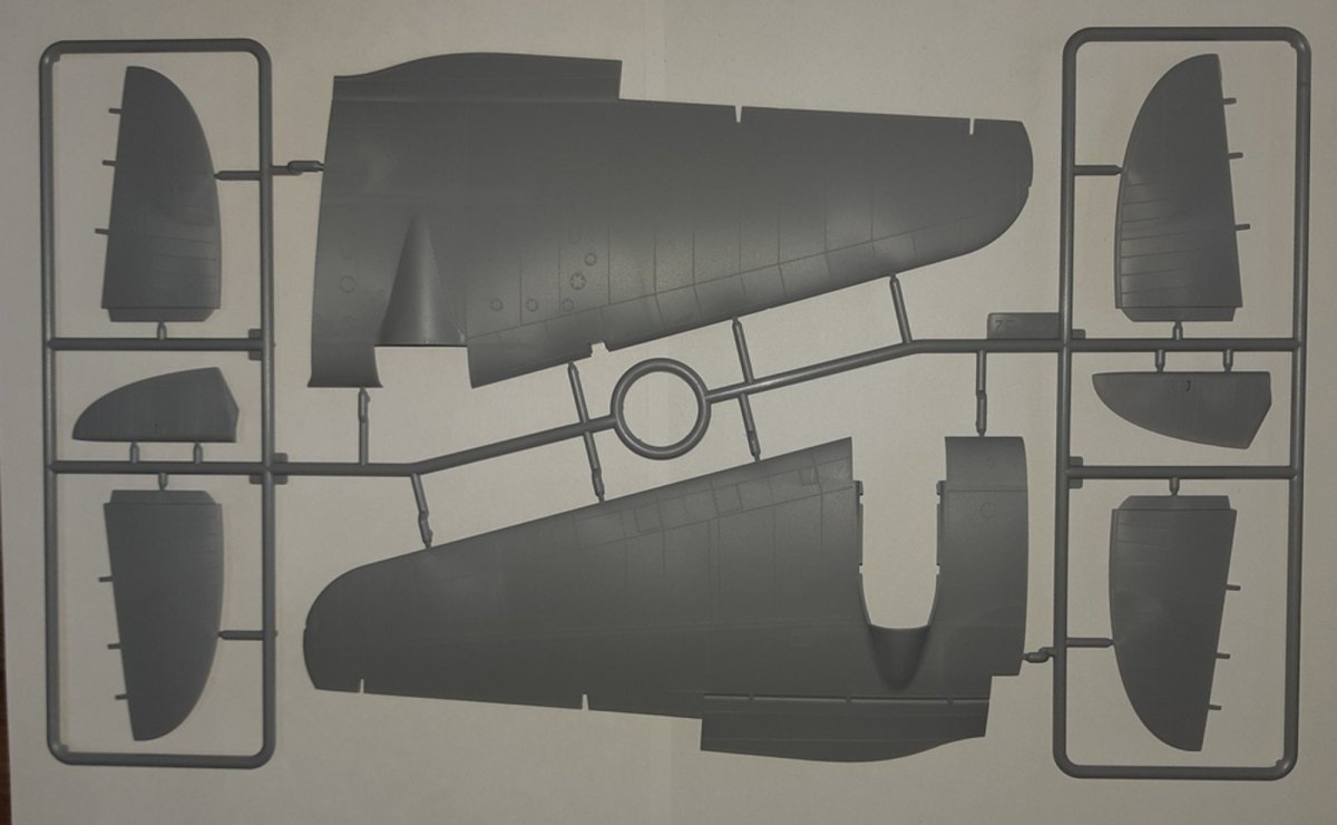 ICM 48263 He 111H-16, bombardier allemand de la Seconde Guerre mondiale, échelle 1/48 – image 3