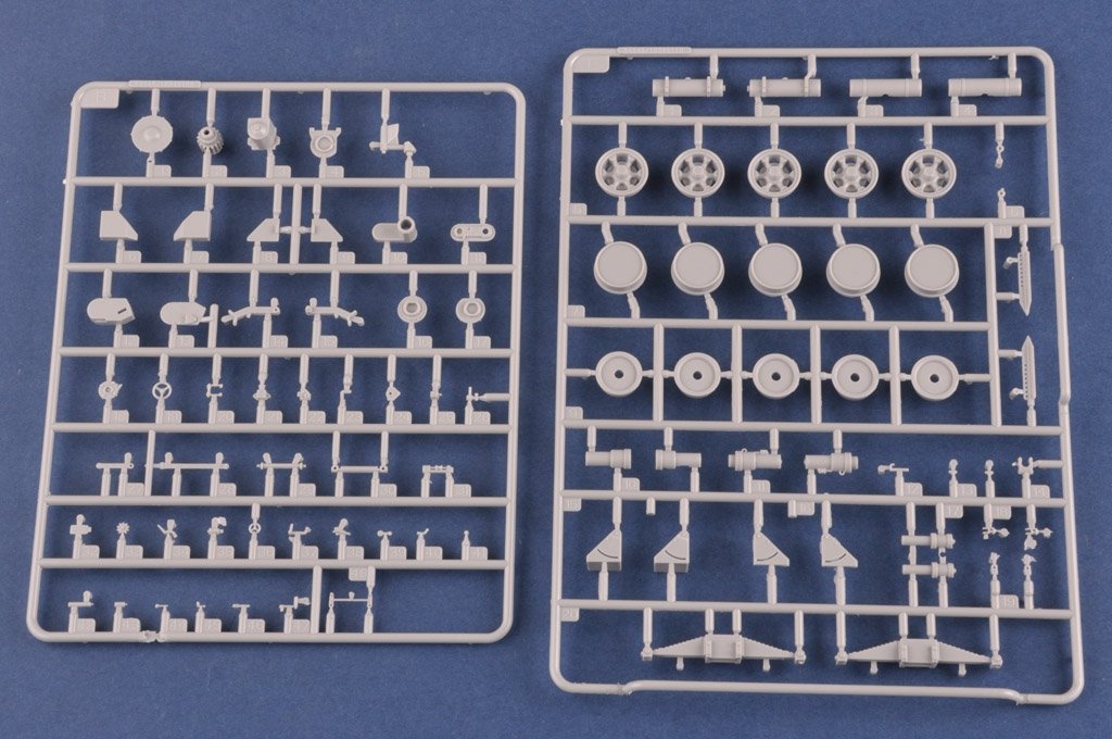 Hobby Boss 84545 Canon antiaérien allemand FLAK 40 de 12,8 cm, échelle 1/35 – image 11