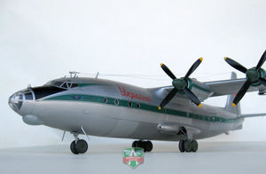 Modelsvit 72008 Antonov An-10 &amp;quot;Ukraine&amp;quot; 1/72 – immagine 6