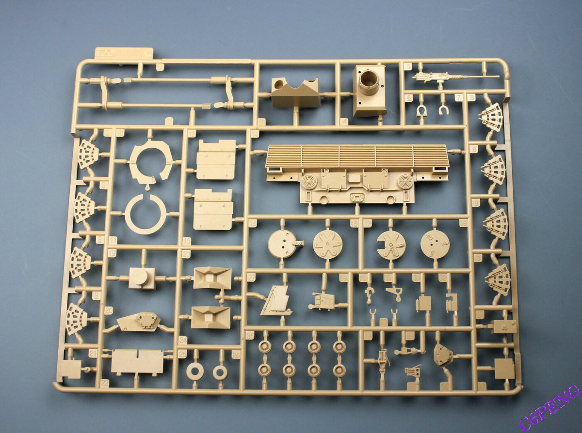 Tiger Model 4613 German MBT Leopard II Revolution II 130mm 1/35 – zdjęcie 9