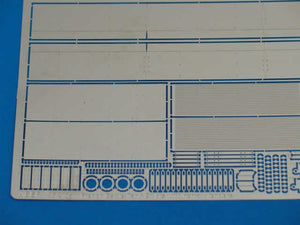 Aber 35213 French battle tank B1 bis version with narrow fenders 1/35 – image 2