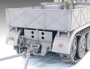 Tamiya 35239 German 18-Ton Heavy Half-Track FAMO 1/35 – immagine 11