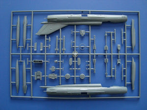 Kovozavody Prostejov KPM0122 MiG-21PFM Fishbed F 1/72 – immagine 4