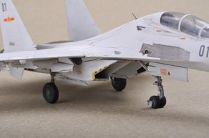 Trumpeter 01659 Russian Su-30MKK Flanker G 1/72 – immagine 12