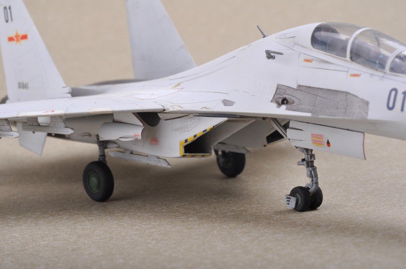 Trumpeter 01659 Russian Su-30MKK Flanker G 1/72 – immagine 12