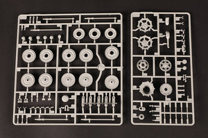 Hobby Boss 84559 Pz.Kpfw.VI Sd.Kfz.182 Tiger II (Henschel 105mm) 1/35 – immagine 12
